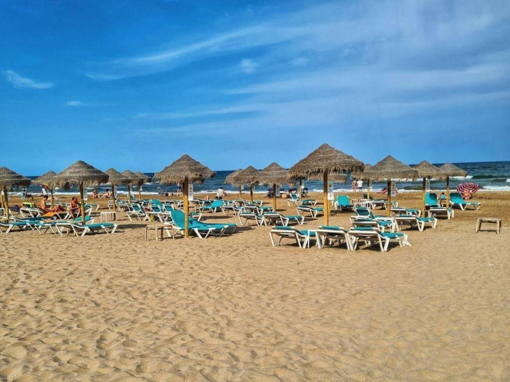 Apartamento En La Playa Malvarrosa Валенсия Экстерьер фото