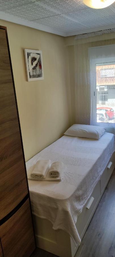 Apartamento En La Playa Malvarrosa Валенсия Экстерьер фото